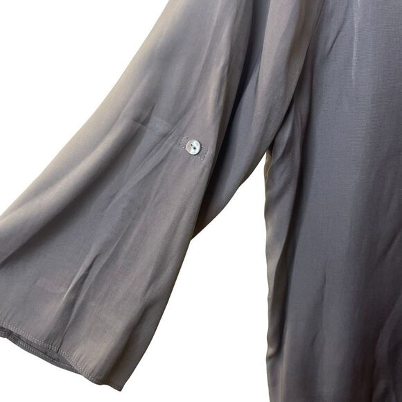 Chico’s Top Sz 2 - Picture 2 of 6